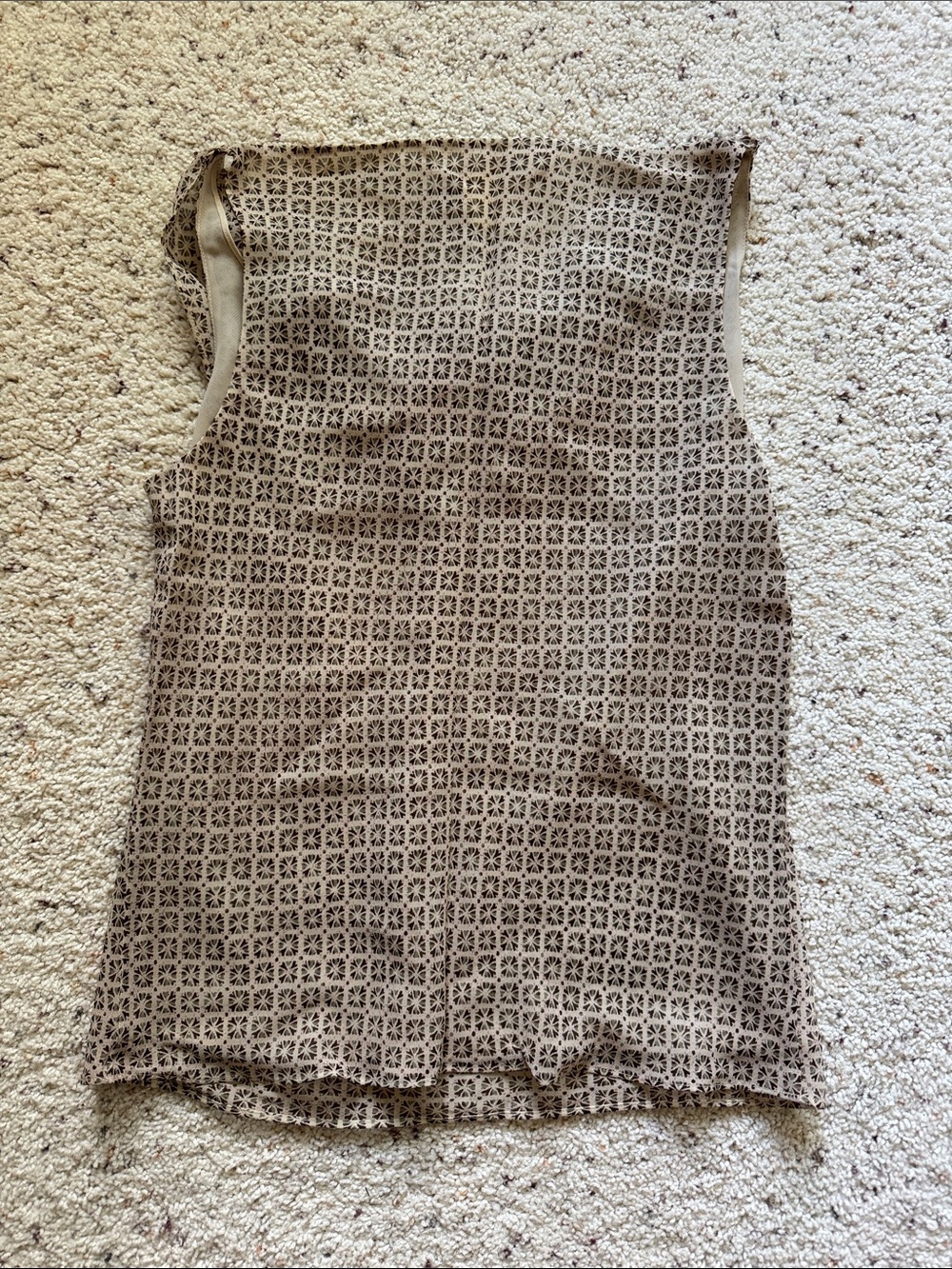 Beautiful Max Studio Neutral Geometric Skirt and Top in Matching Set Beige Brown - Picture 6 of 7